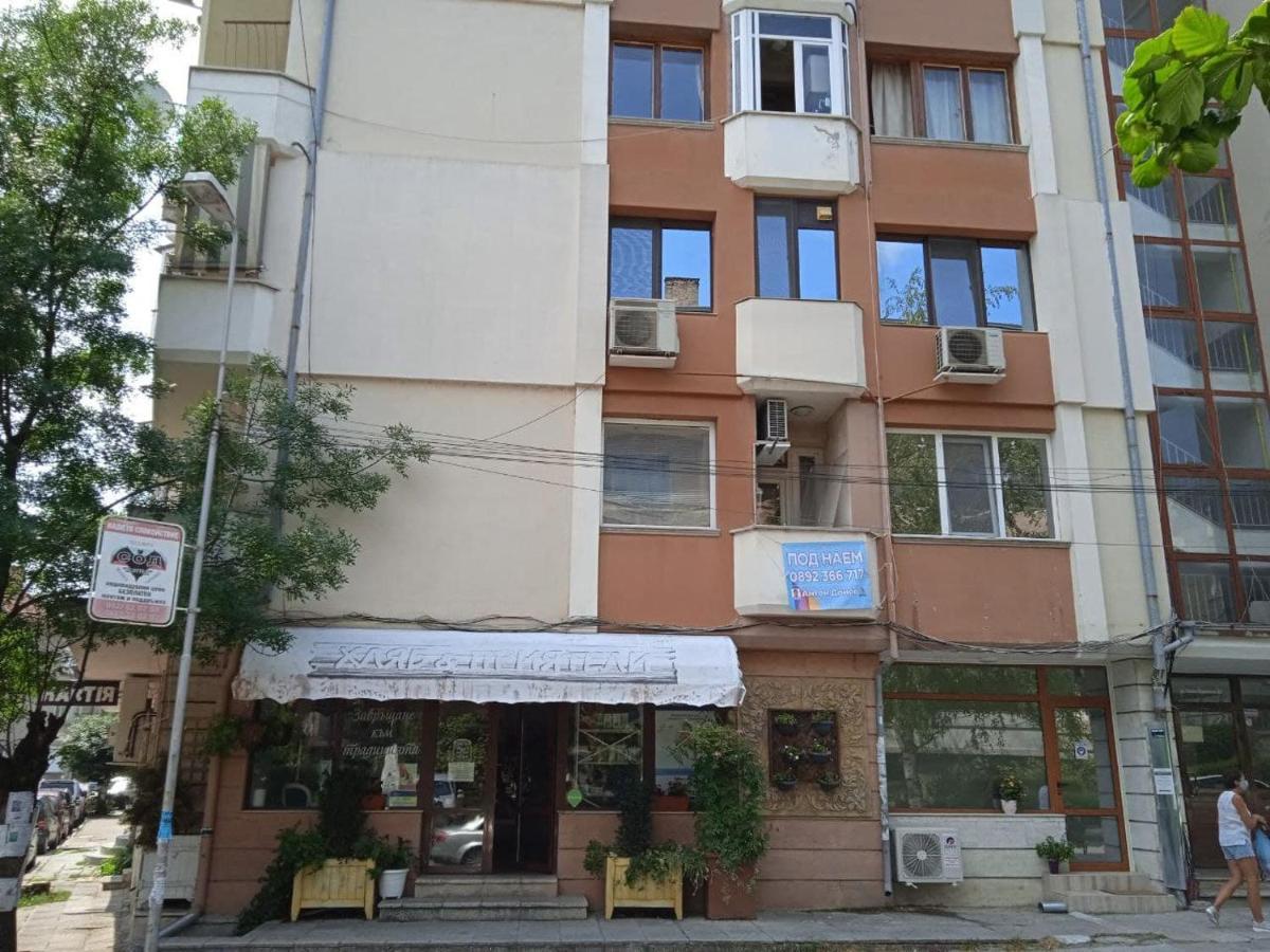 Джессика Апартмент Veliko Tarnovo Extérieur photo