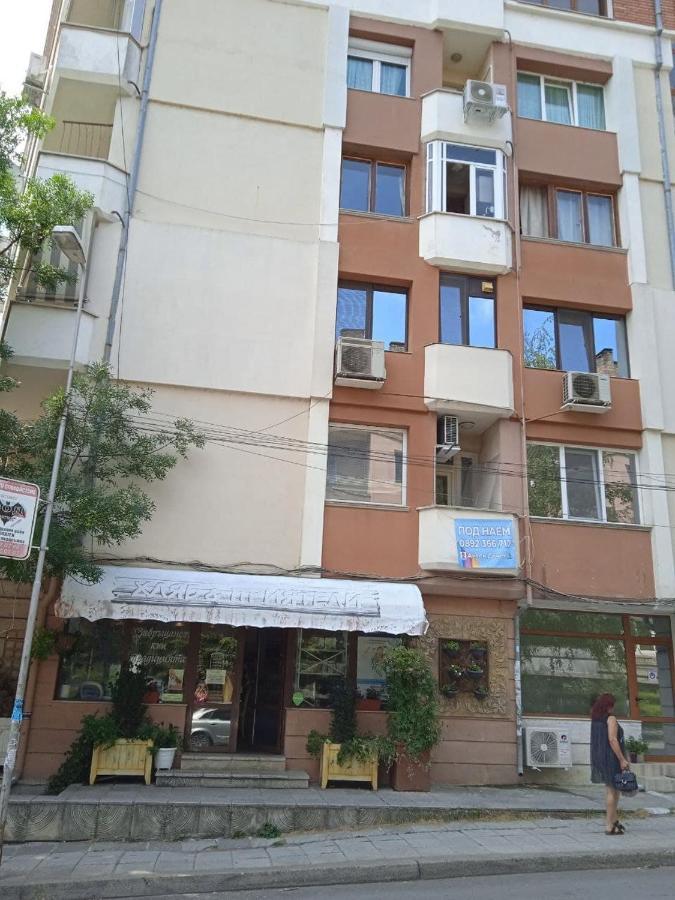 Джессика Апартмент Veliko Tarnovo Extérieur photo